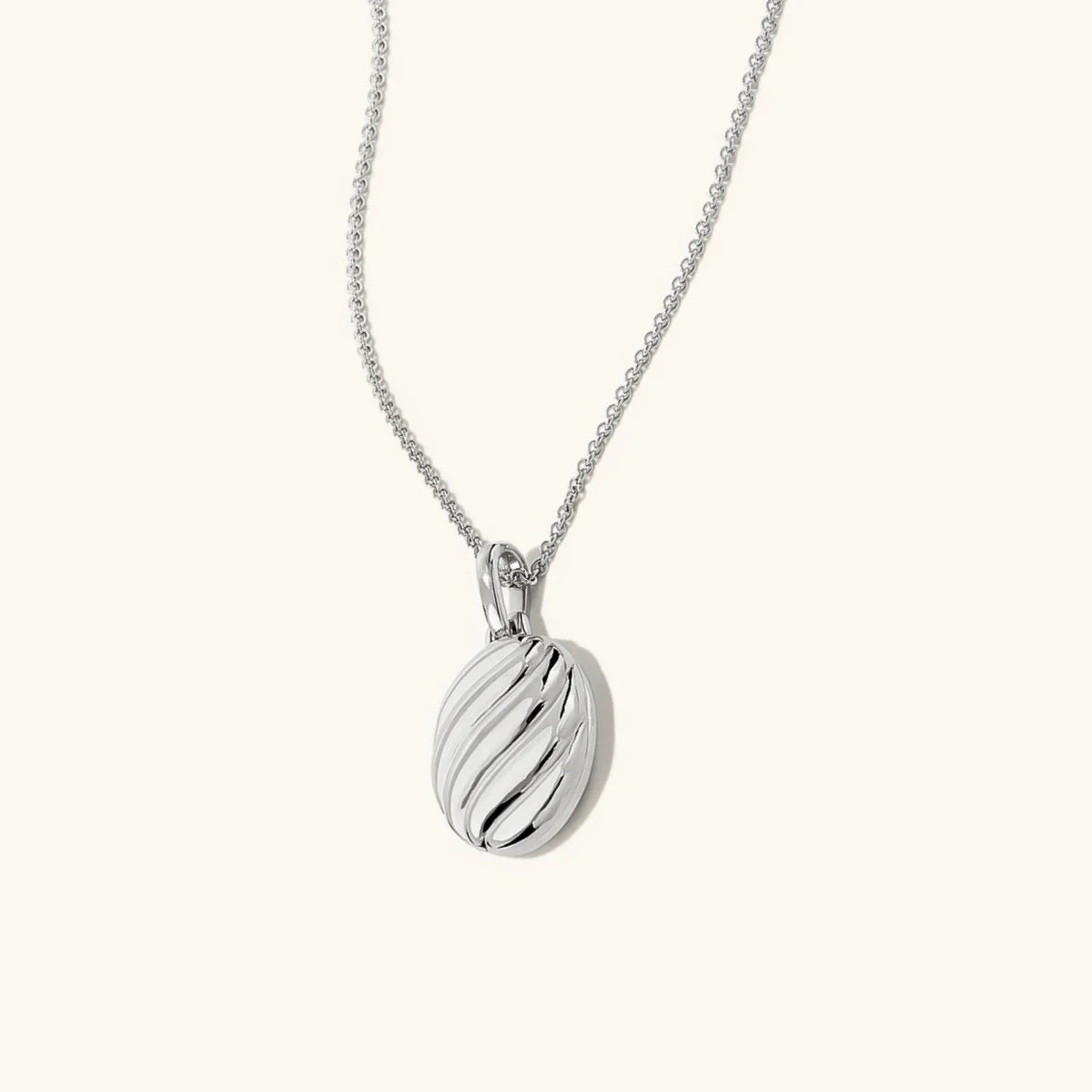 [GALE]Linda Gold Croissant Necklace