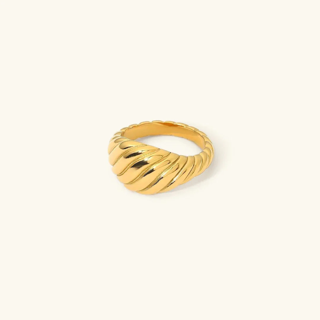 [GALE]Mia Gold Croissant Ring