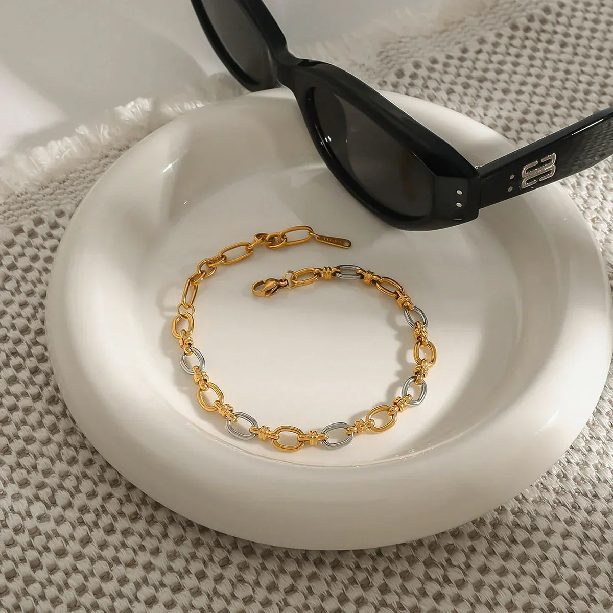 [GALE]Addison Two Tone Gold Bracelet