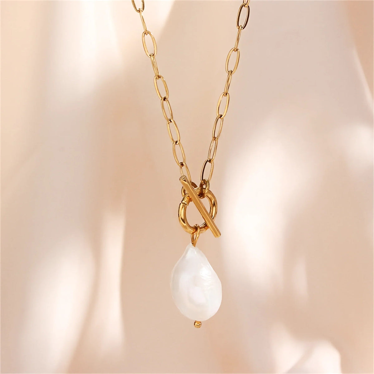 [GALE]Aphrodite Freshwater Pearl Necklace