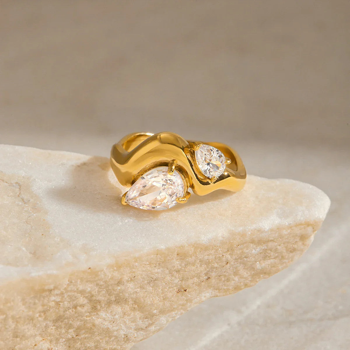 [GALE]Soletta Diamond Teardrop Gold Ring