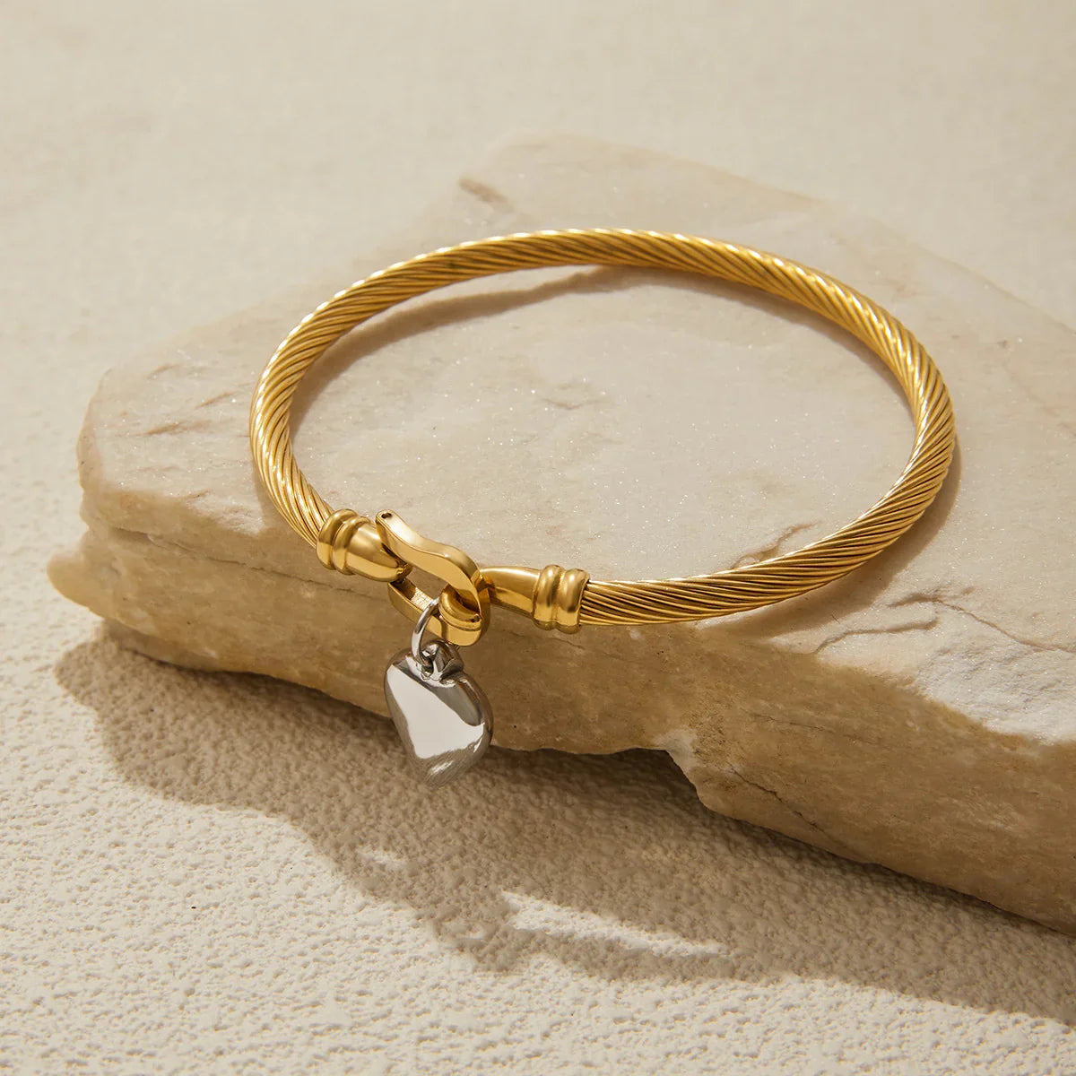 [GALE]Solenne Twisted Band Gold Bracelet