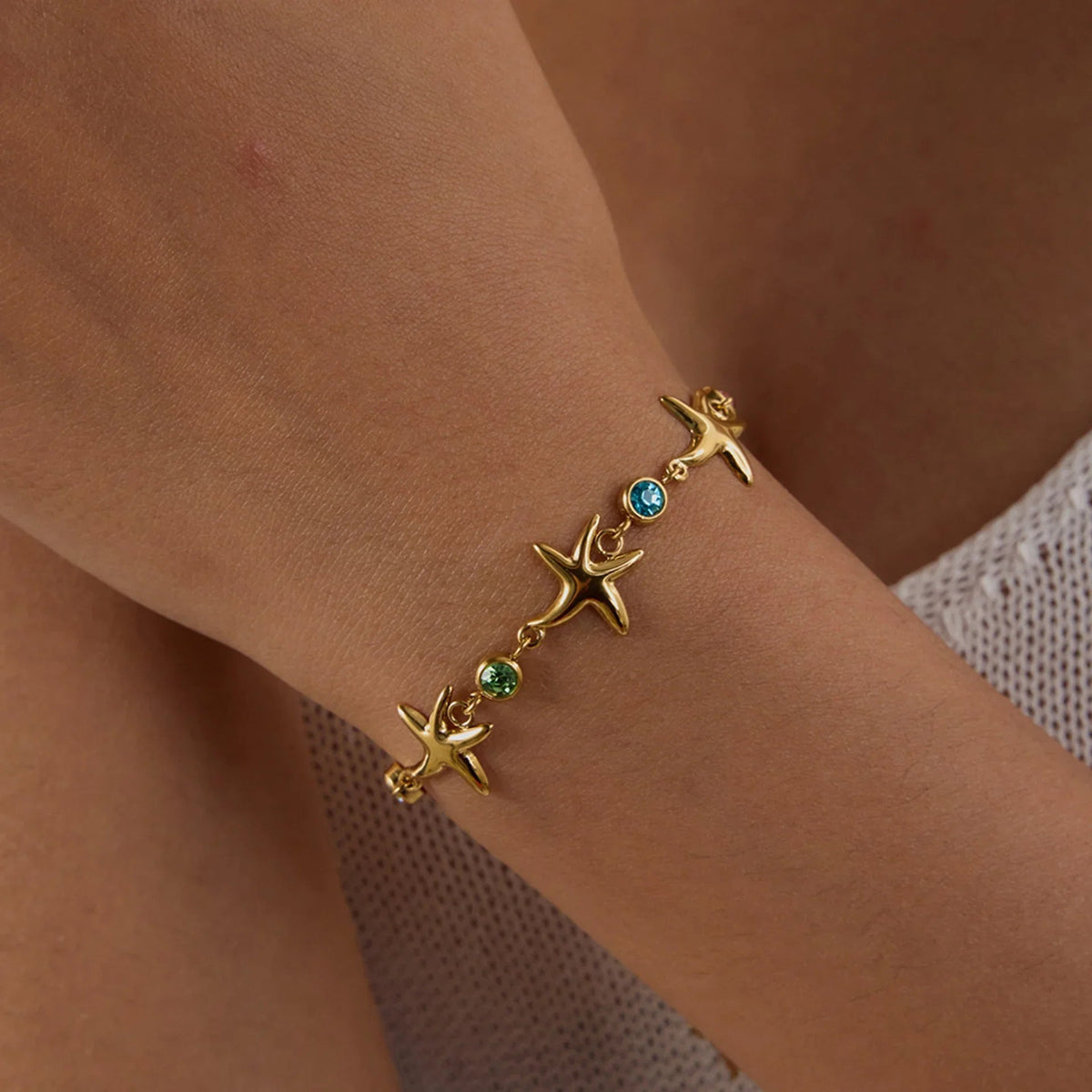 [GALE]Kristine Golden Starfish Bracelet