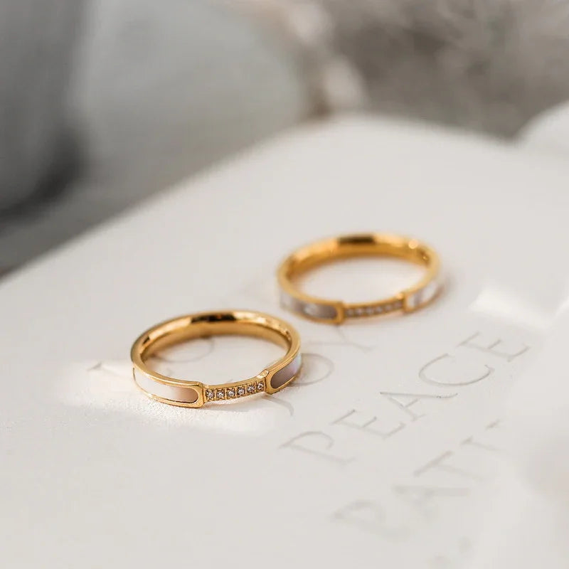 [GALE]Gabrielle Diamond Simulant Gold Ring