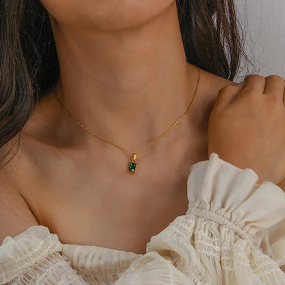 [GALE]Emi Green Necklace