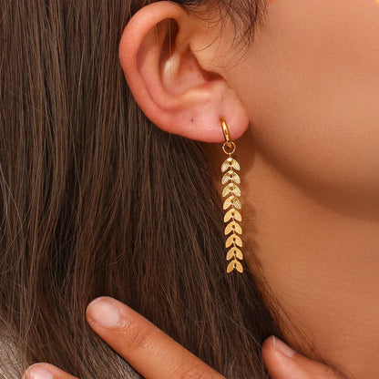 [GALE]Faith Fishtail Earrings