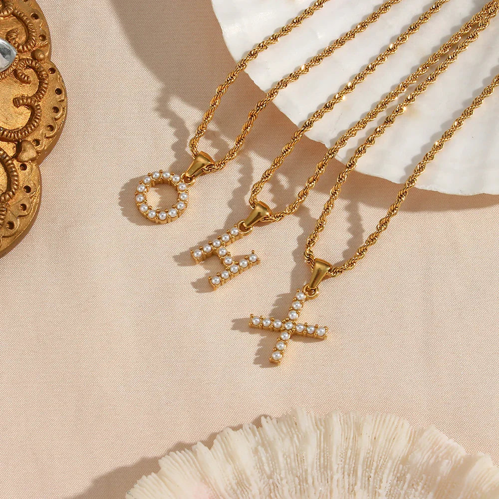 [GALE]Elodie Initial Letter Pearl Necklace
