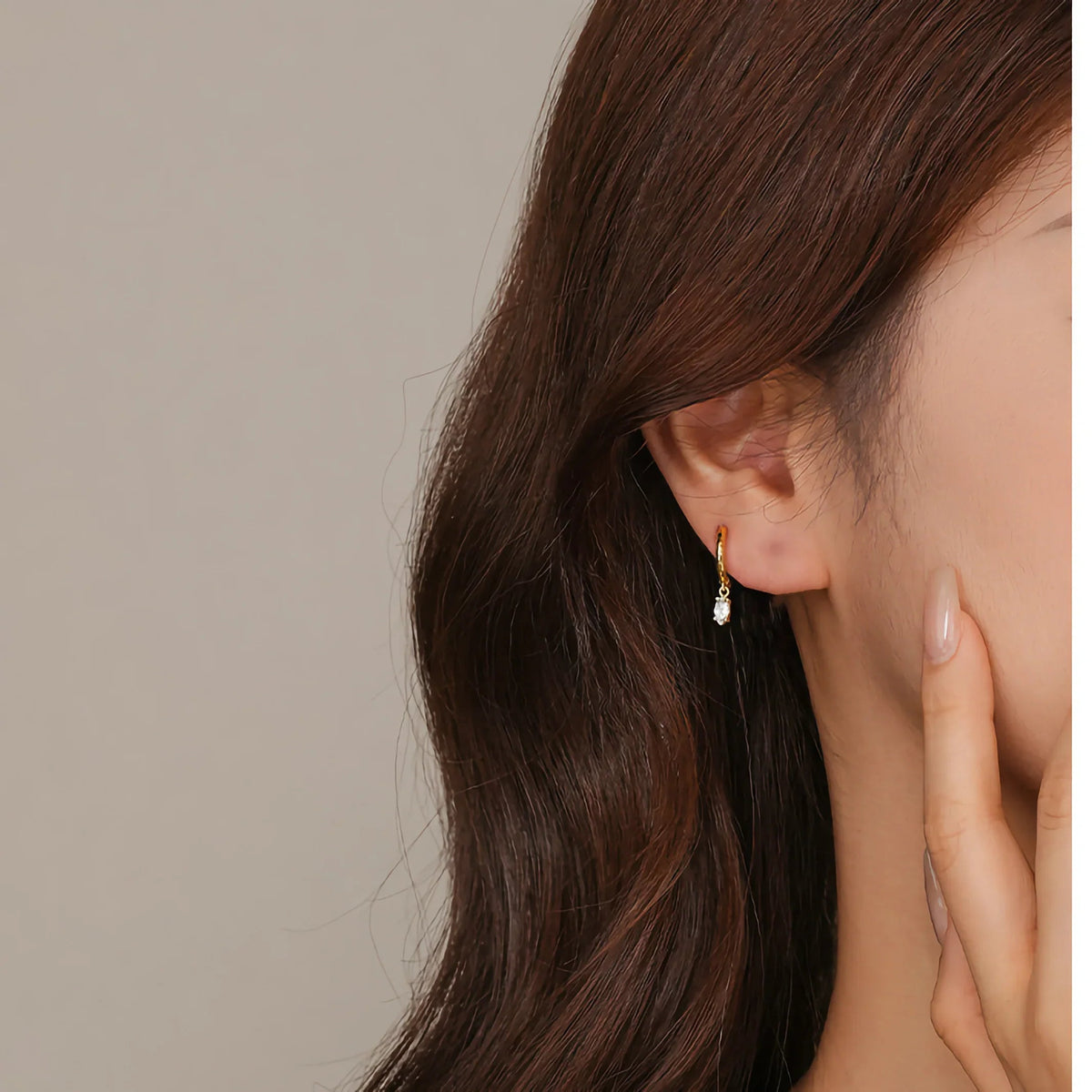 [GALE]Shayla Hammered Diamond Hoops