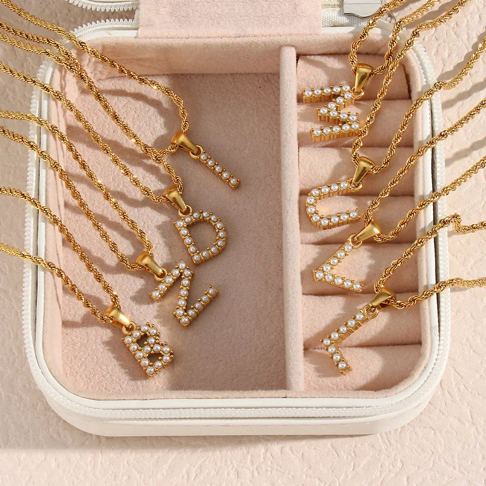 [GALE]Elodie Initial Letter Pearl Necklace
