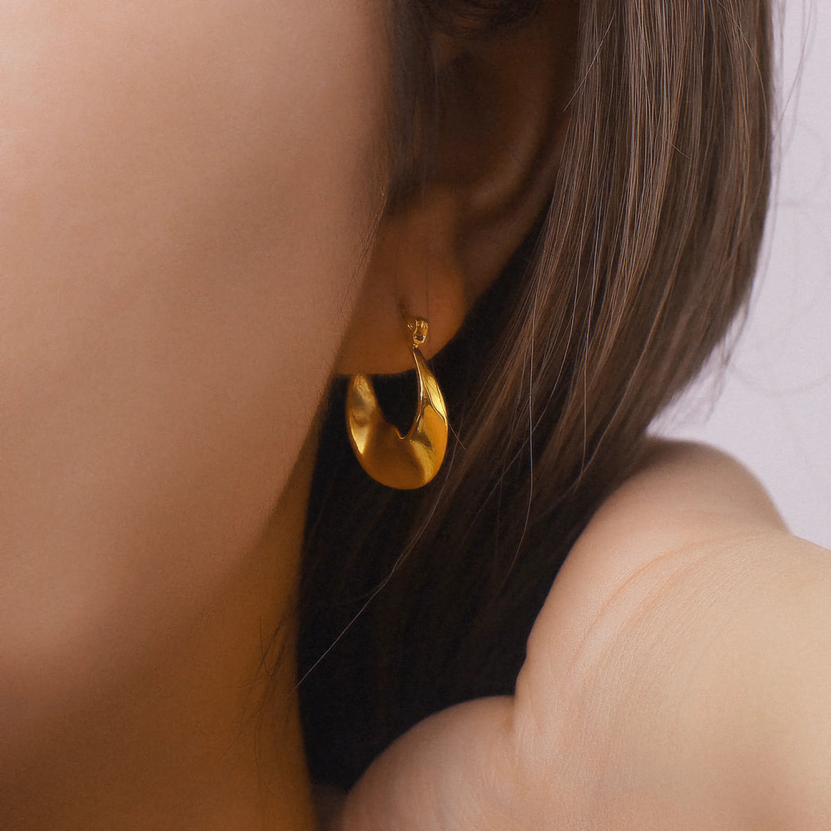 [GALE]Esti Irregular Hoop Earrings
