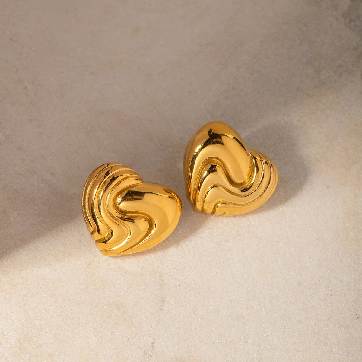 [GALE]Milena Heart Gold Earrings