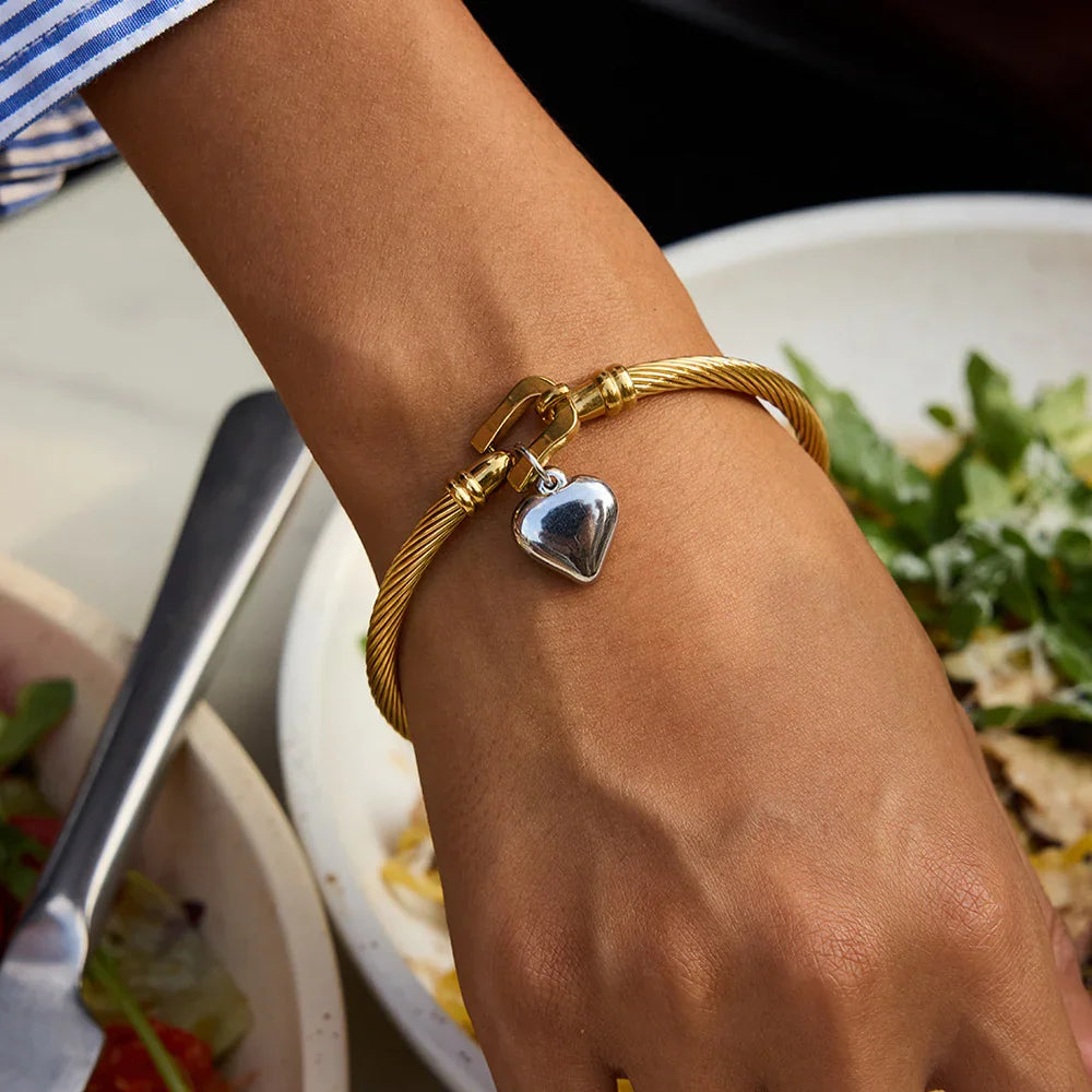 [GALE]Solenne Twisted Band Gold Bracelet