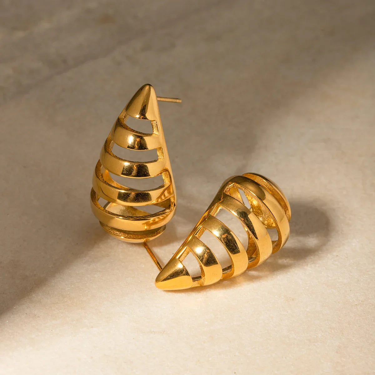 [GALE]Katrin Drop Gold Earrings