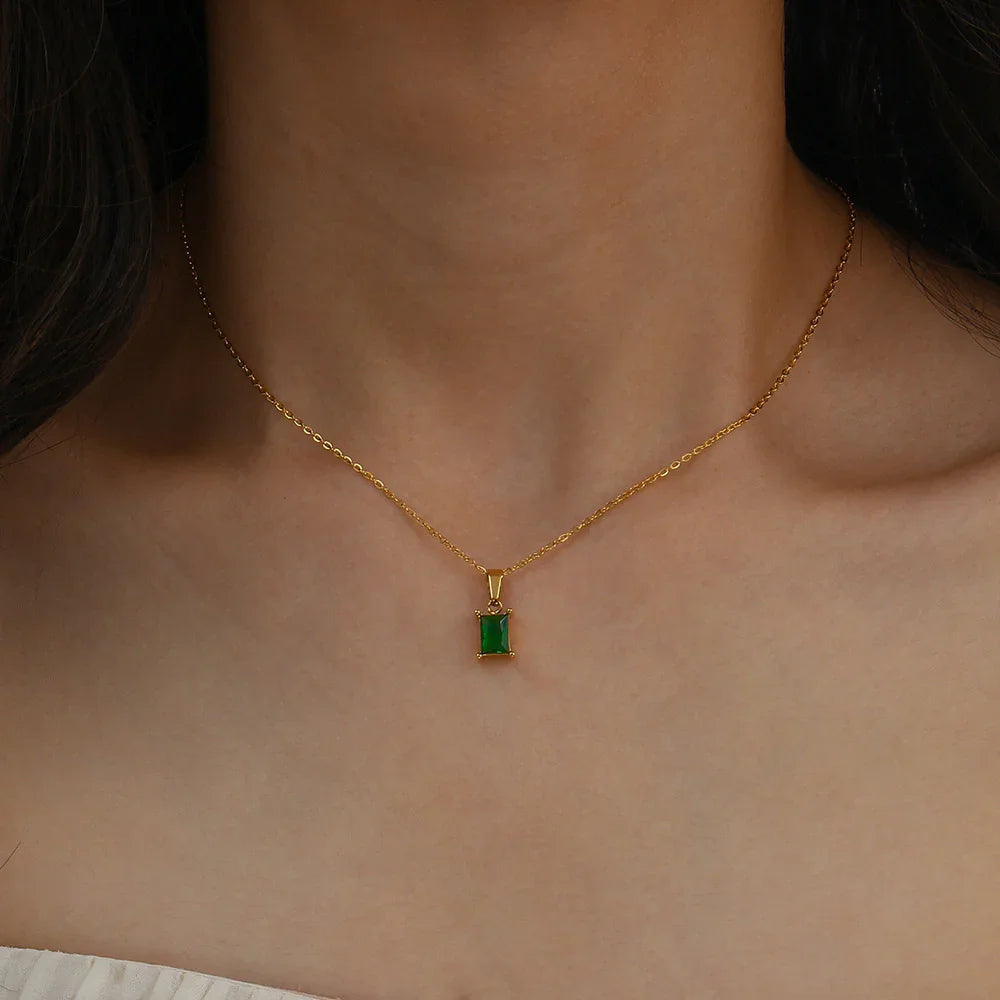 [GALE]Emi Green Necklace