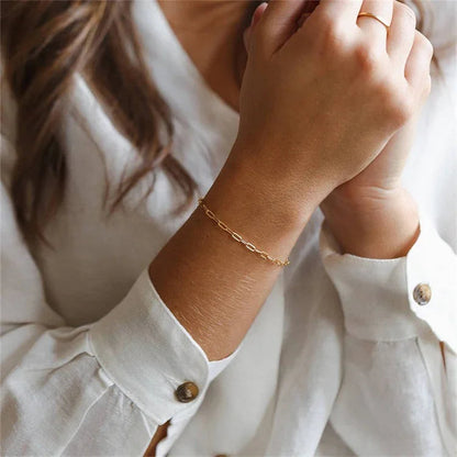 [GALE]Maybelle Gold Paperclip Chain Bracelet