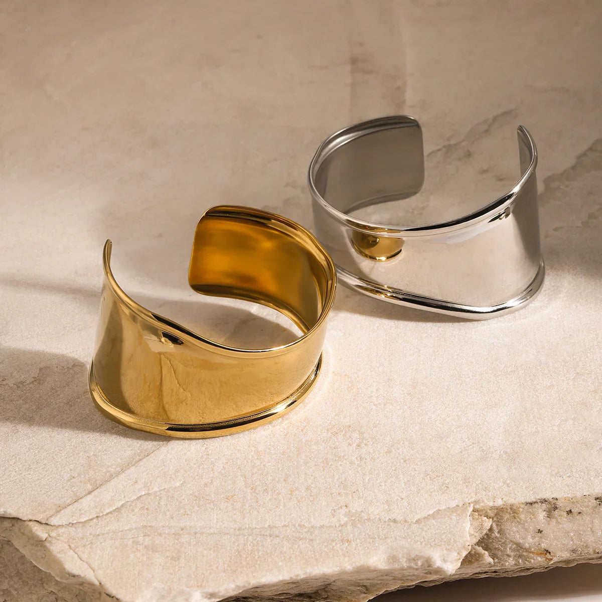 [GALE]Rachel Gold Bangle