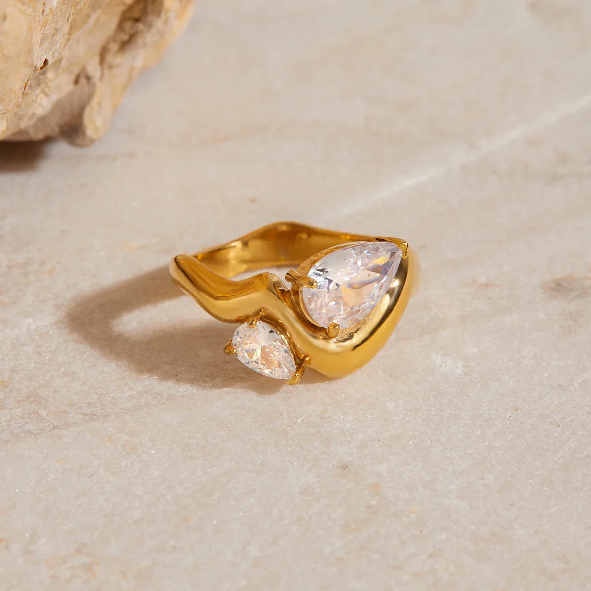 [GALE]Soletta Diamond Teardrop Gold Ring