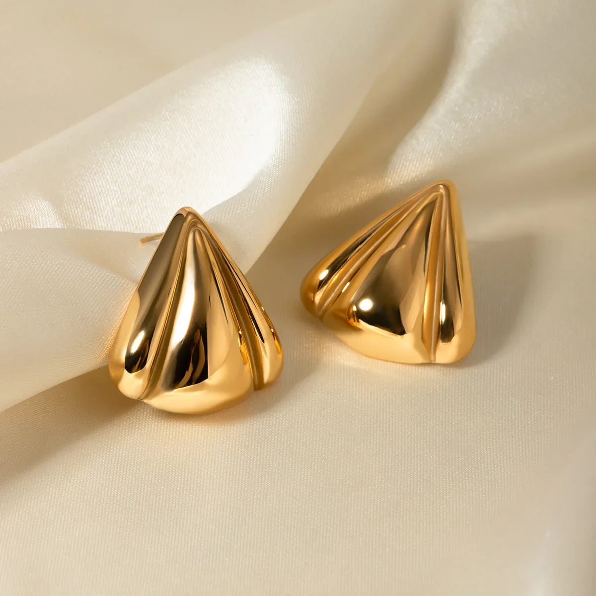 [GALE]Jillian Vintage Gold Earrings