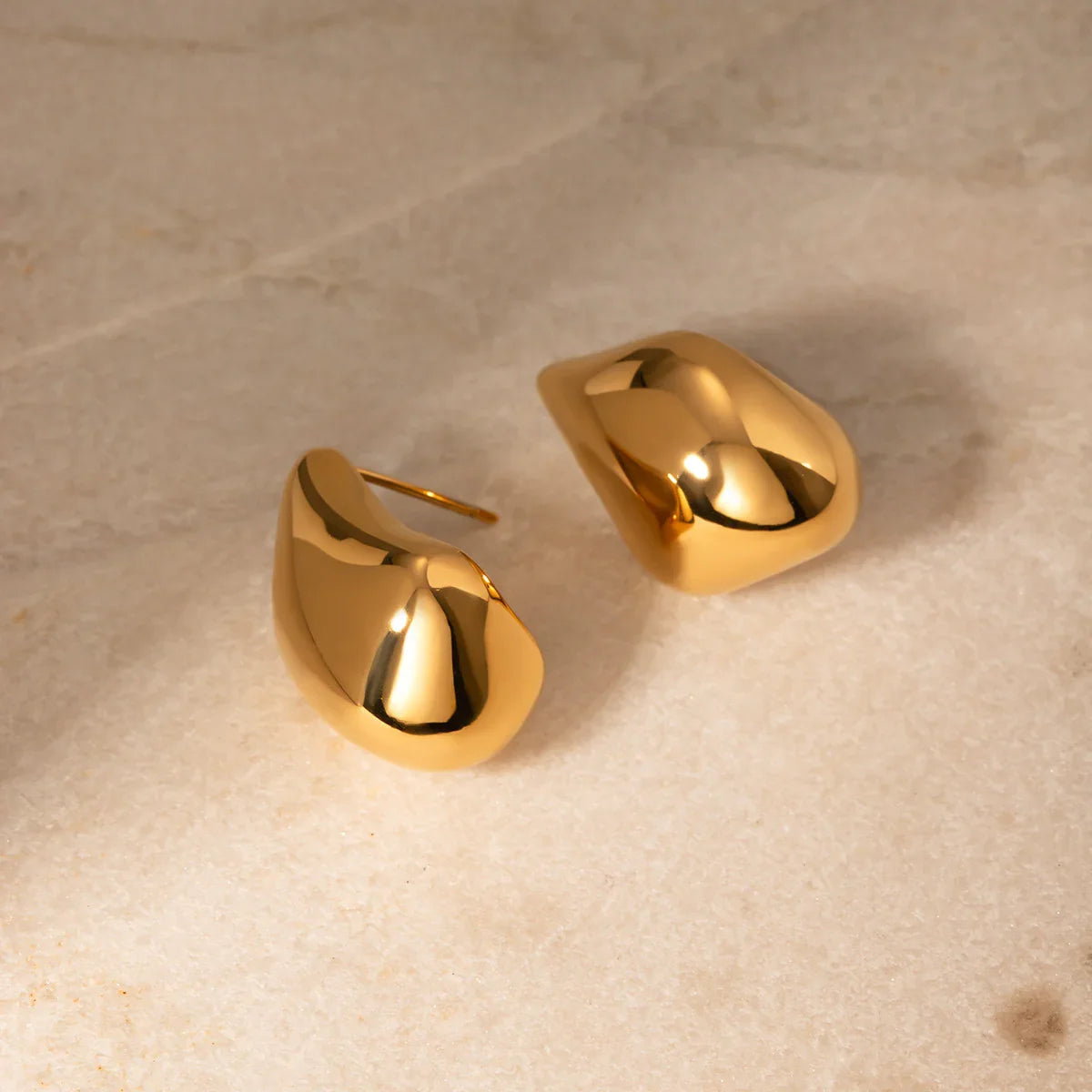 [GALE]Selena Gold Earrings