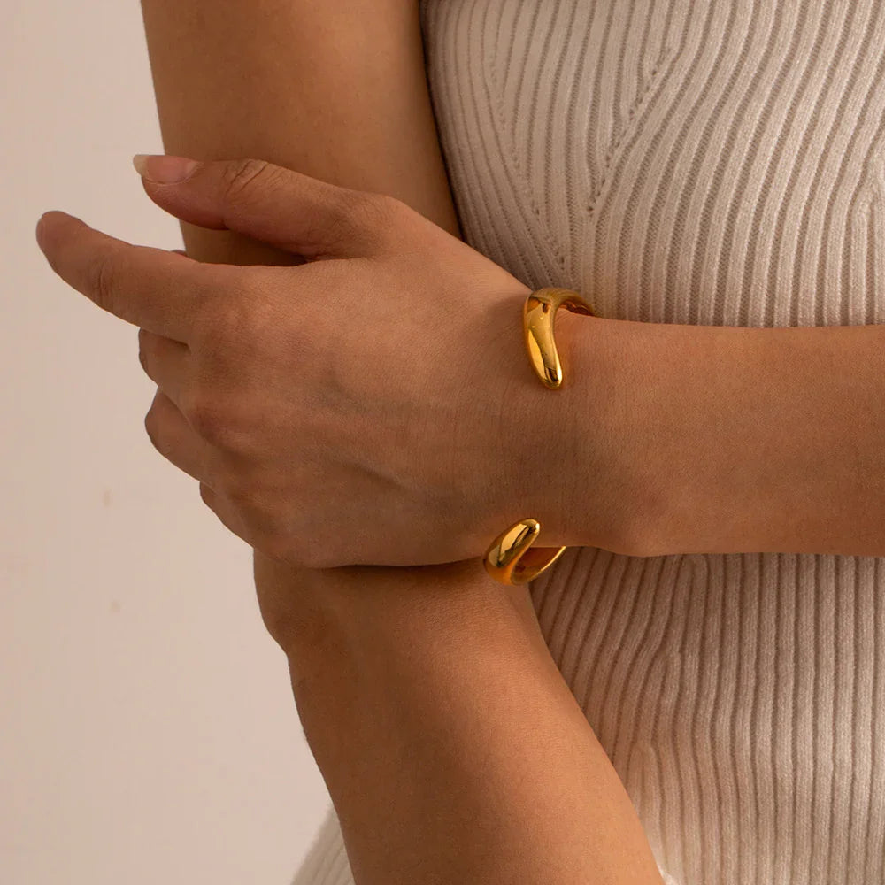 [GALE]Audrina Contemporary Gold Bangle