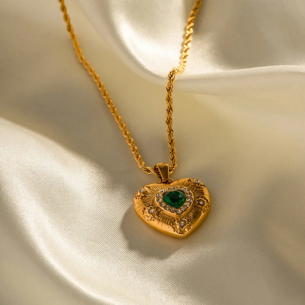 [GALE]Caelus Gold Heart Necklace