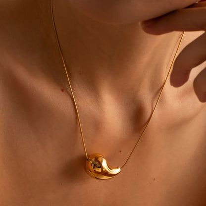 [GALE]Sandra Drop Necklace