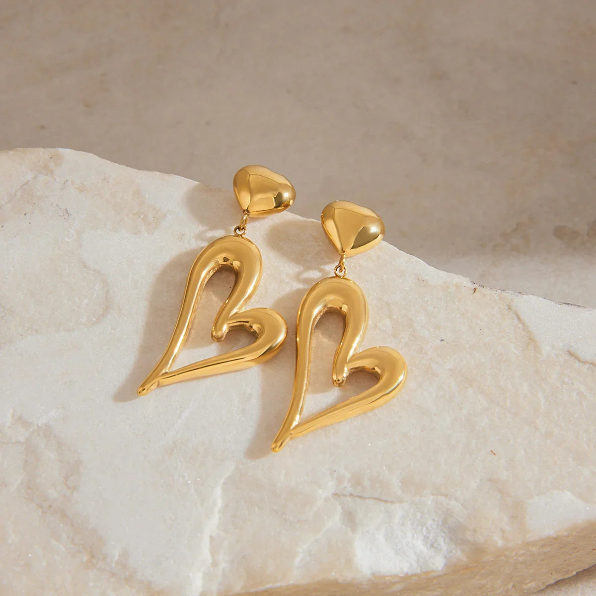 [GALE]Venus Gold Heart Earrings