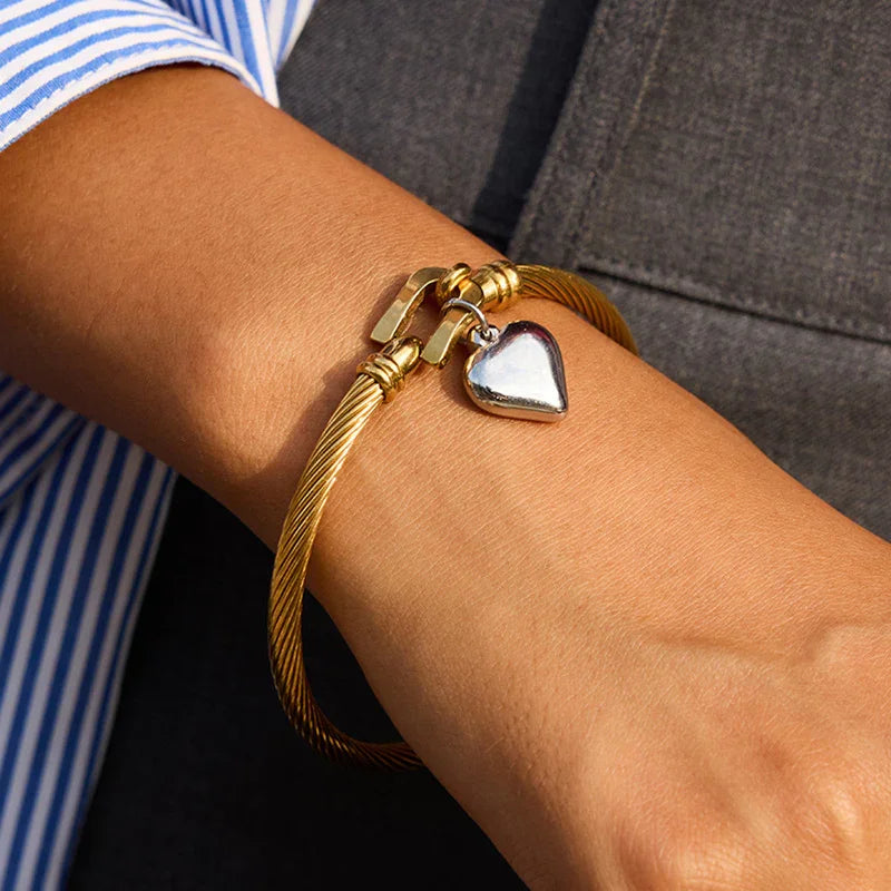 [GALE]Solenne Twisted Band Gold Bracelet