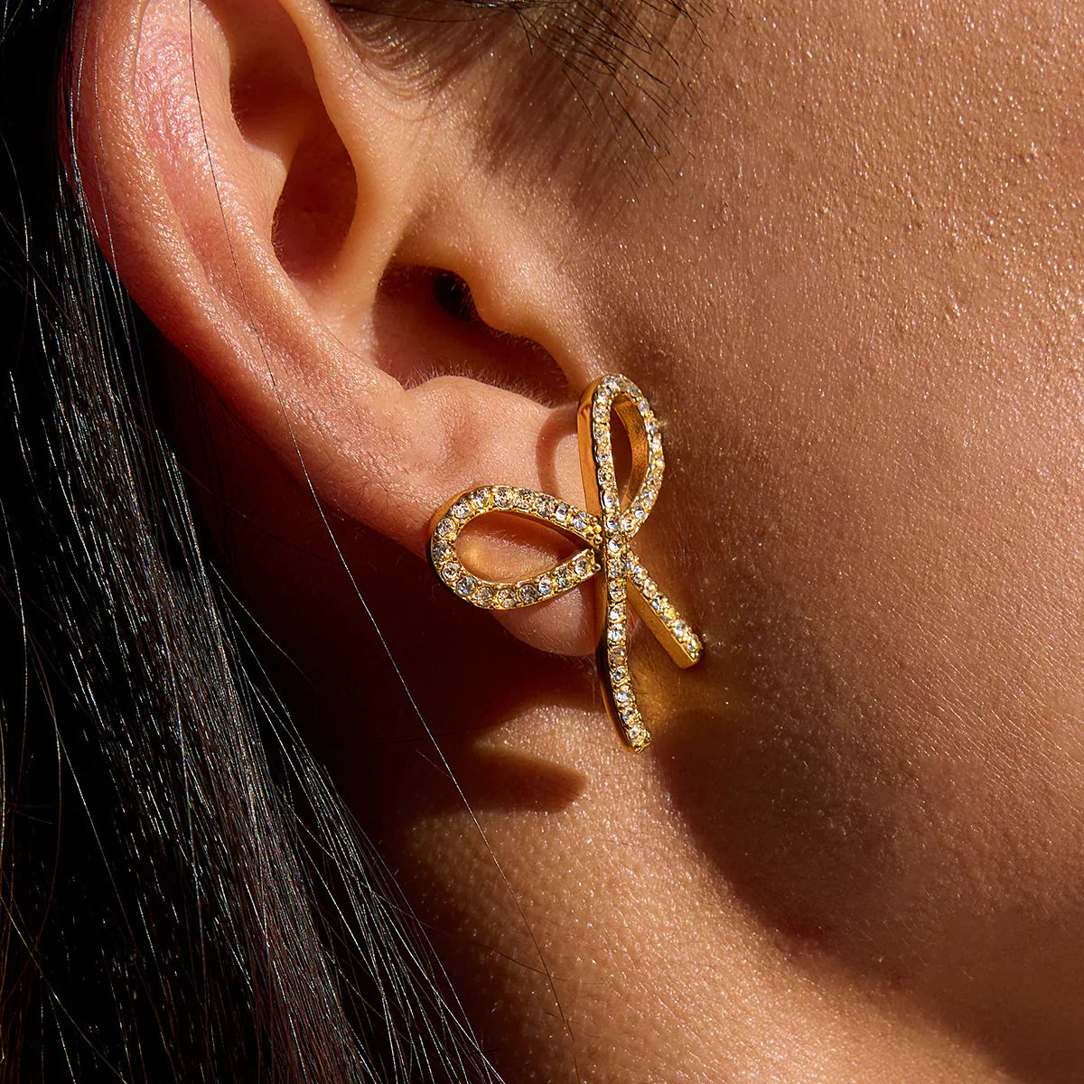 [GALE]Dannah Diamond Bow Tie Earrings