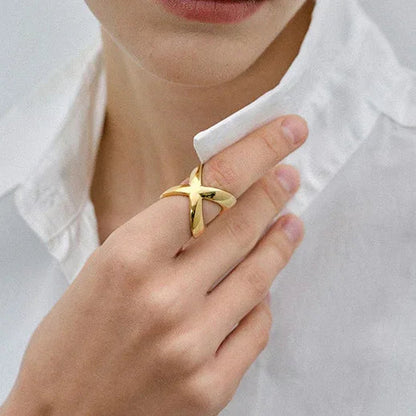 [GALE]Carolyn Gold Cross Ring