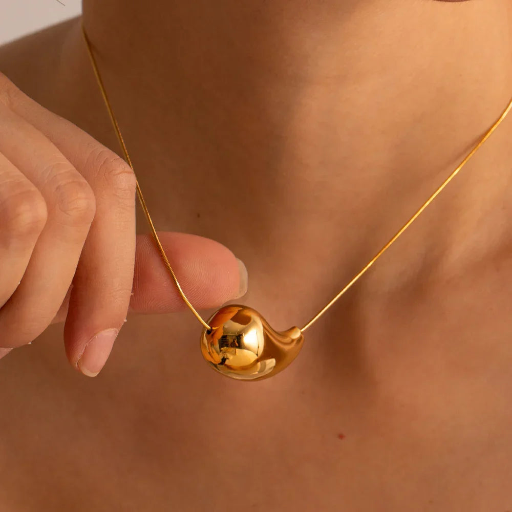 [GALE]Sandra Drop Necklace