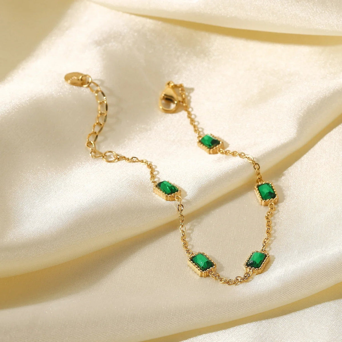 [GALE]Erin Green Bracelet