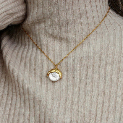 [GALE]Kimberly Pearl Necklace