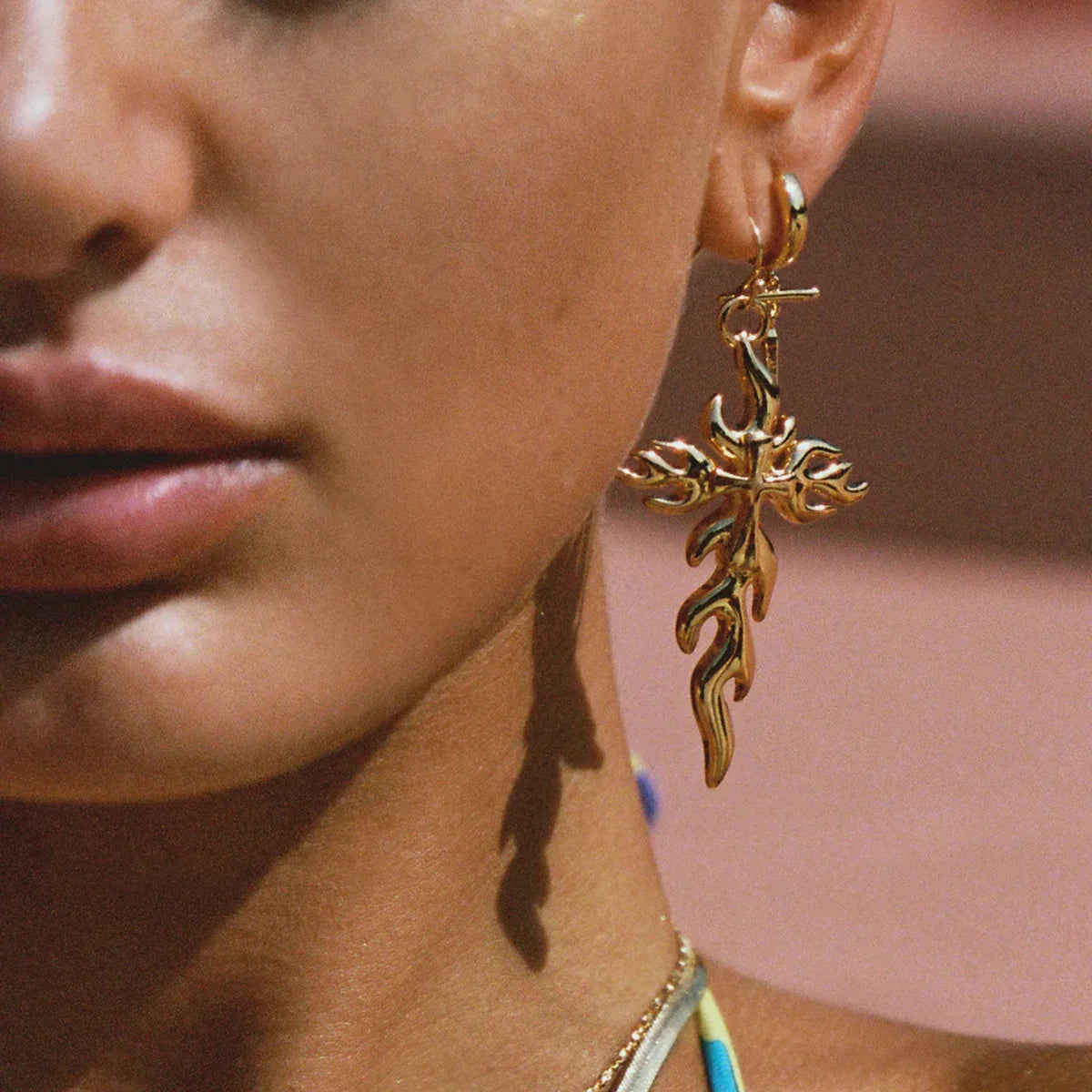[GALE]Adrielle Branched Cross Gold Earrings