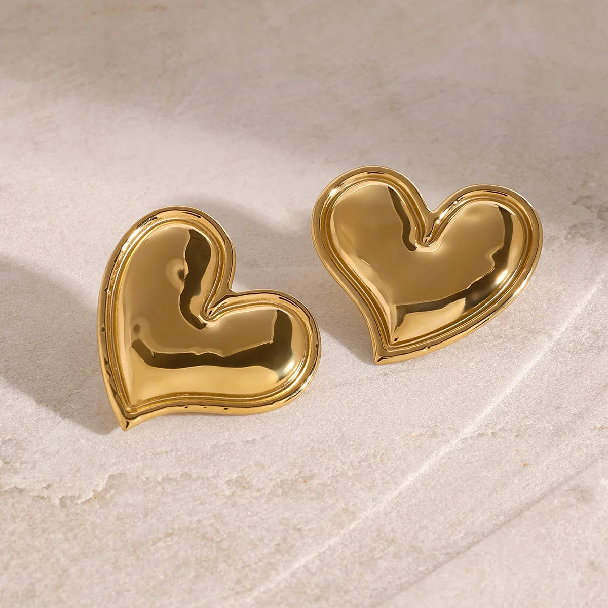 [GALE]Liora Gold Heart Earrings