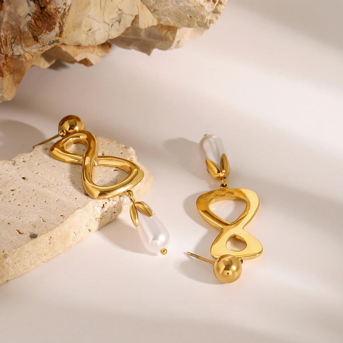 [GALE]Kaylee Freshwater Pearl Earrings