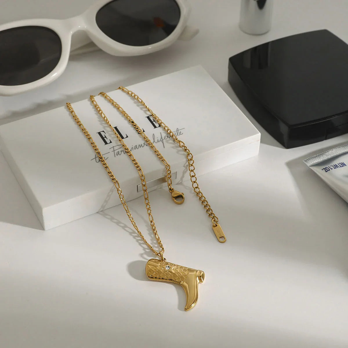 [GALE]Makayla Gold Boot Pendant