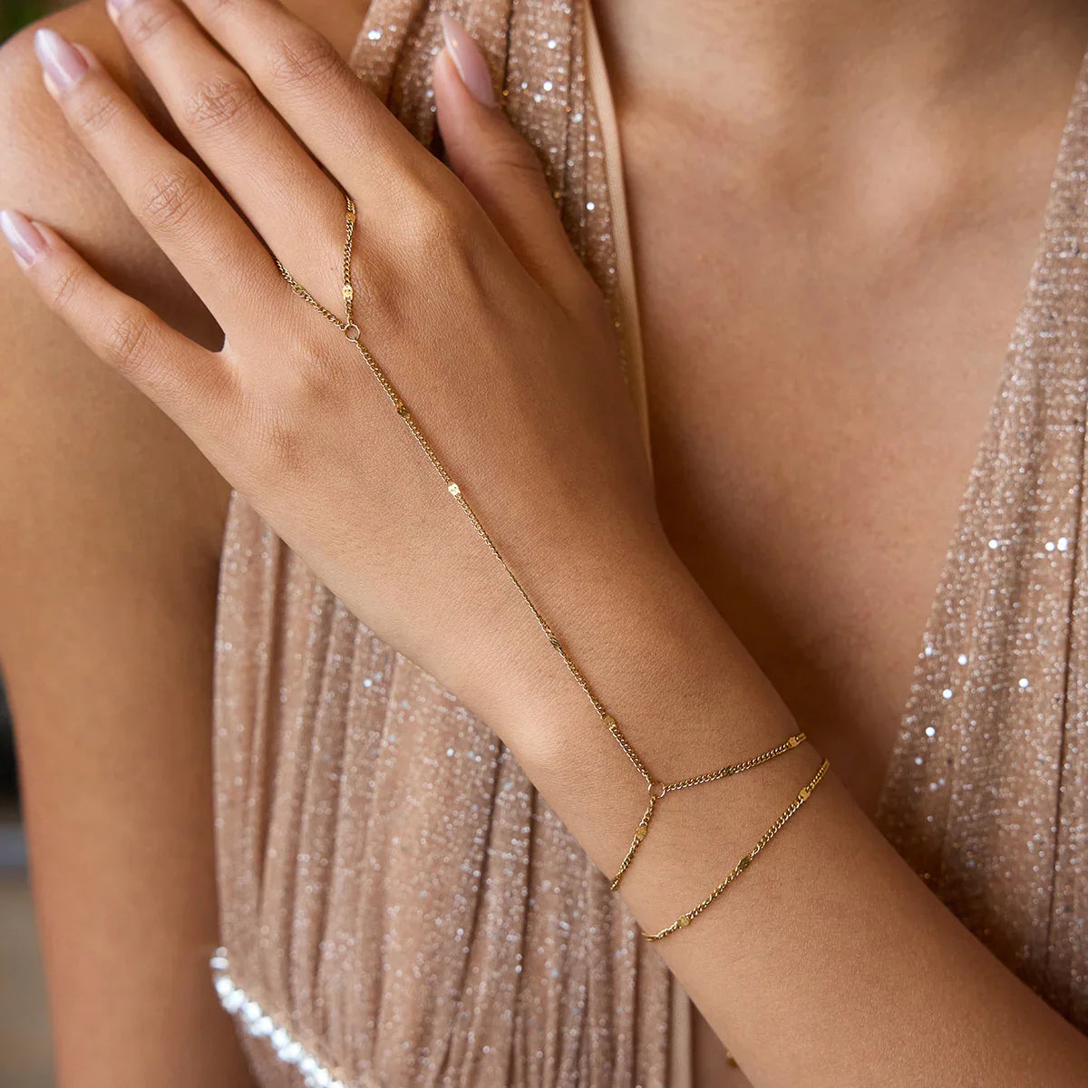 [GALE]Mimi Golden Hand Chain