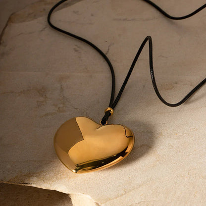 [GALE]Ophelia Gold Heart Necklace