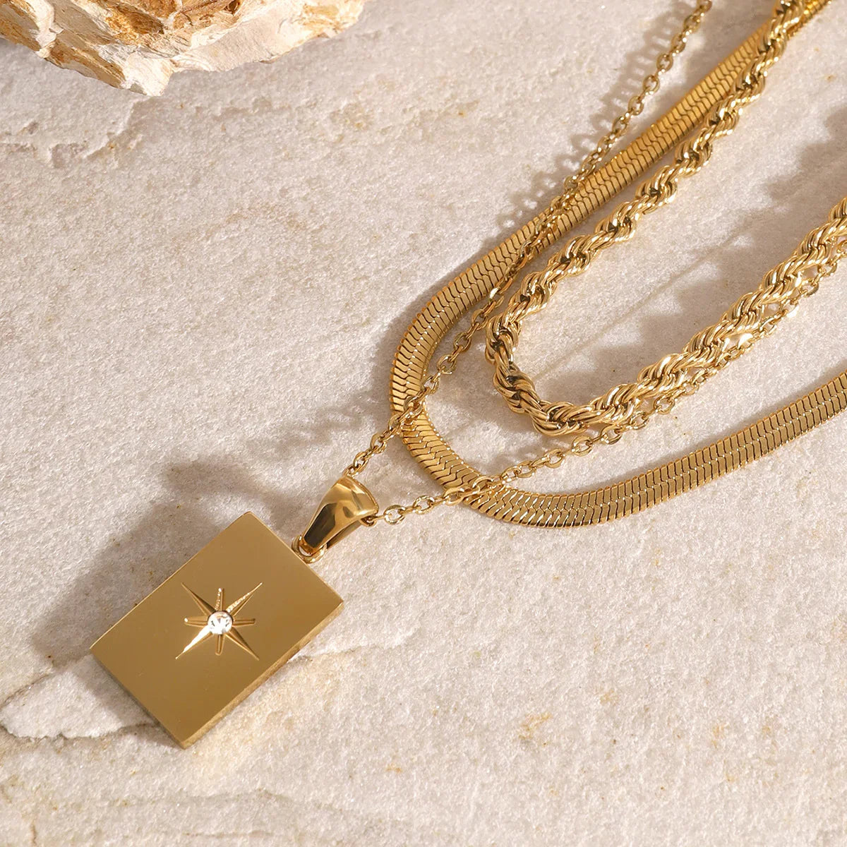 [GALE]Raphaela Layered Gold Necklace