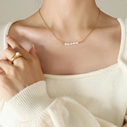 [GALE]Fleur Freshwater Pearl Gold Necklace