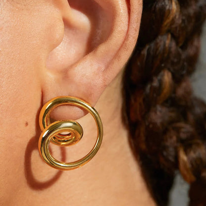 [GALE]Angelique Golden Twist Earrings