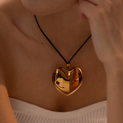 [GALE]Ophelia Gold Heart Necklace