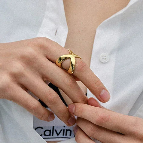 [GALE]Carolyn Gold Cross Ring