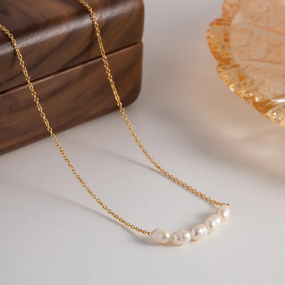 [GALE]Elle Gold Pearl Necklace