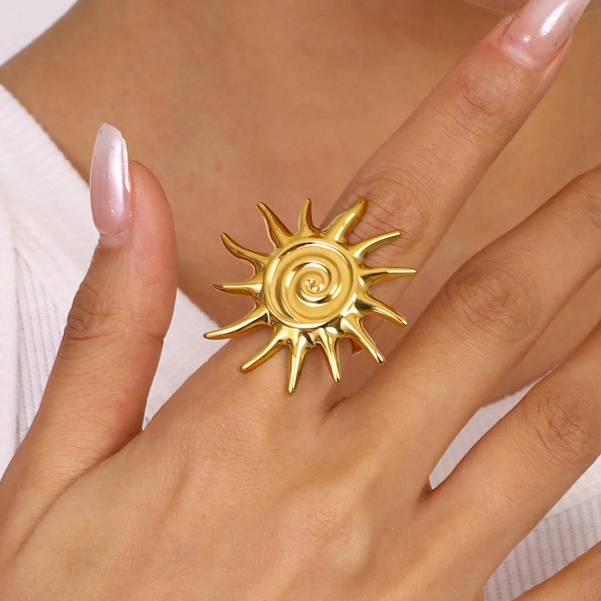 [GALE]Solstice Golden Sun Ring