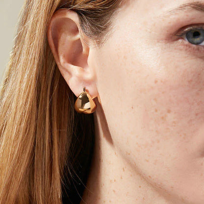 [GALE]Sunna Gold Huggie Earrings