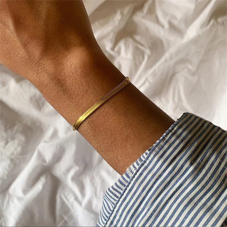 [GALE]Vida Gold Herringbone Bracelet