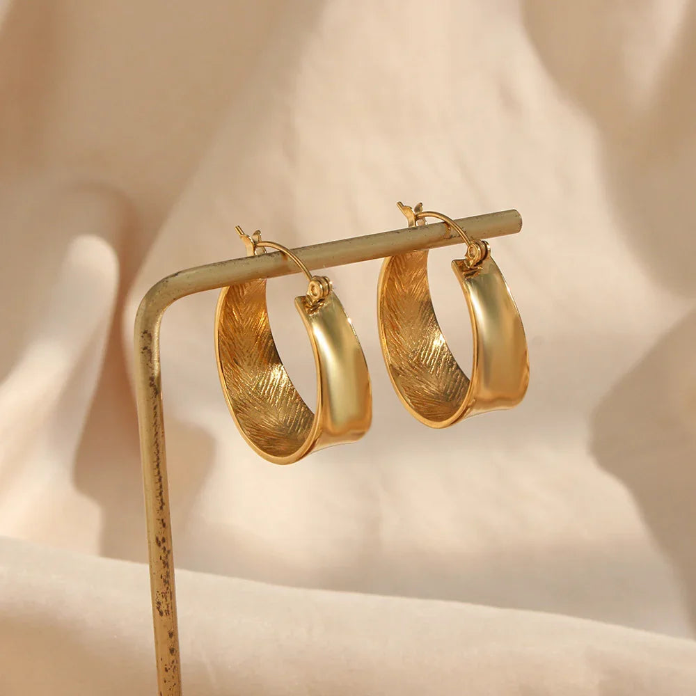 [GALE]Lyla Hoop Earrings
