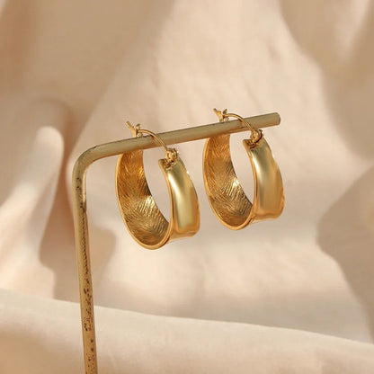 [GALE]Lyla Hoop Earrings